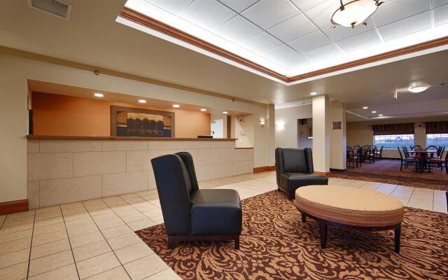 Best Western Plus MidAmerica Hotel