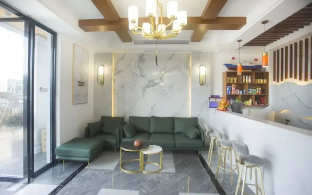 Shengsi Xinyue Hotel