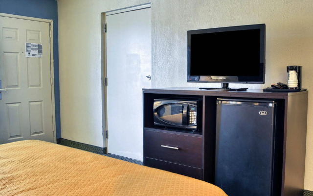 Quality Inn Thornburg