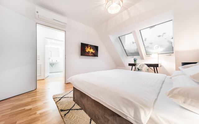 Relaxing Penthouse With Panoramic View And Terrace