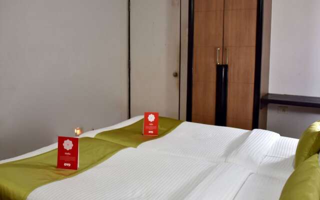 OYO 10765 Hotel Tanish