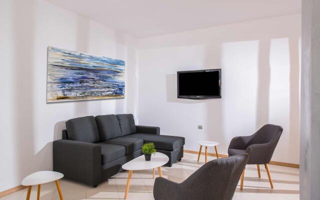 Aelia Apartments