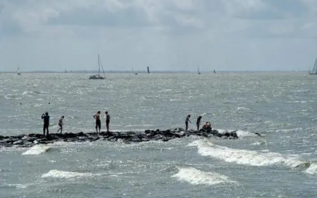 Slapen aan het IJsselmeer