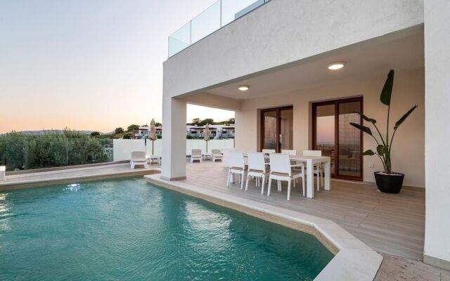 Villa Oriens