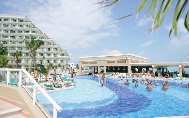 Hotel Riu Caribe - All Inclusive