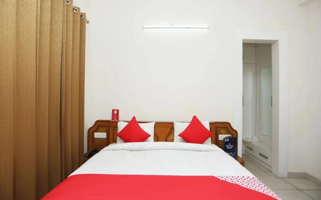 Saharan's Homes By OYO Rooms