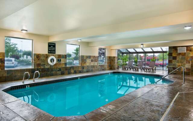 Oxford Suites Spokane Valley