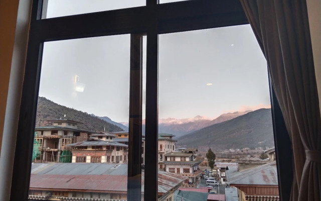 Nirvana Inn