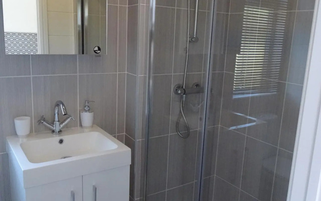 Three Bedroom Lodge 2