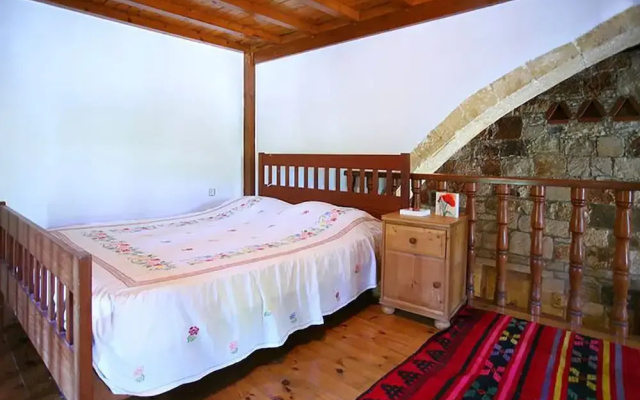 Traditional Cretan Stone House 2