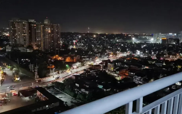 Staycation at Grace Condo Near BGC