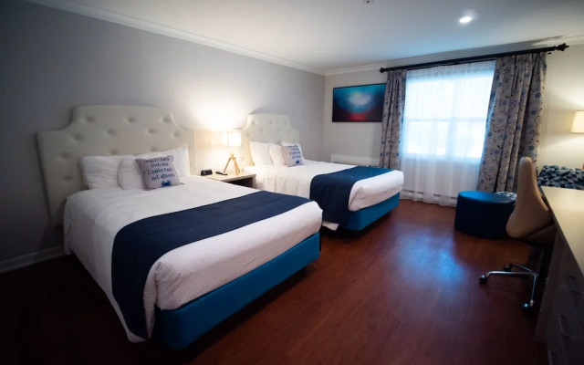 Oak Island Resort & Conference Centre