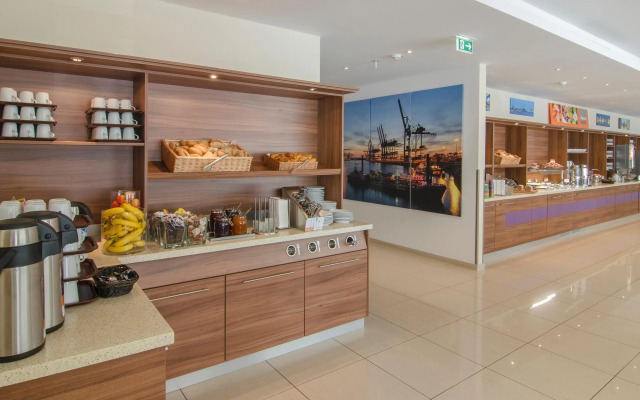 Premier Inn Hamburg City Alster