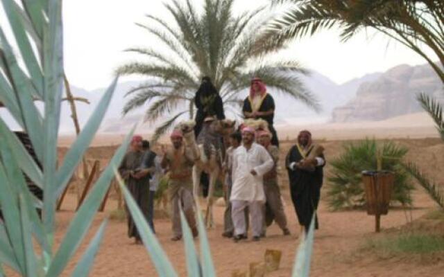 Captains Desert Camp
