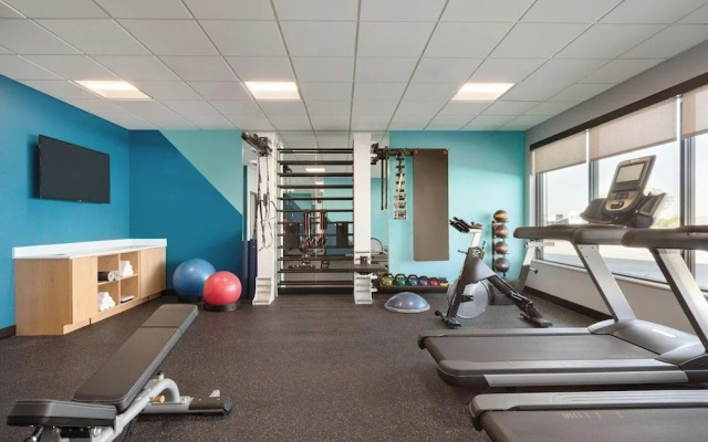 avid hotel Queretaro Centro Sur by IHG