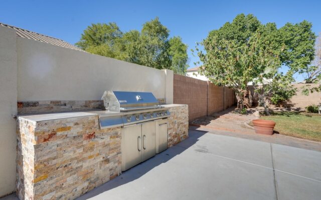 Luxury Goodyear Home w/ Private Pool + Pickleball!