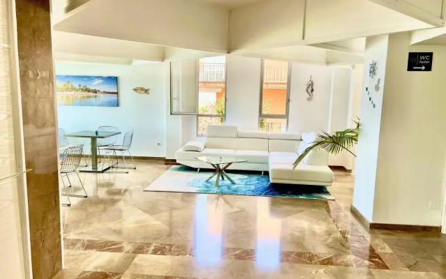 Hotel Neptuno