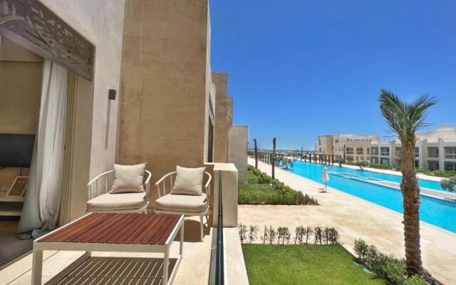 Boho Mint 1 Bdr Mangroovy Pool & Sea View