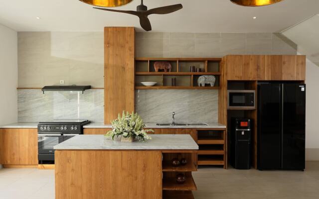 Villa Christie by Nakula