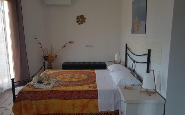 La Porta Dell'alcantara