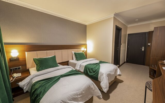 Sapran Deluxe Hotel