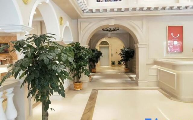 Vienna Hotel Wuhan Sports Center