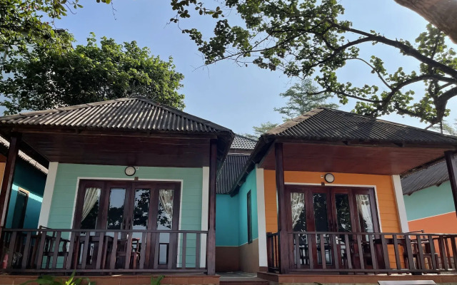Orange Resort