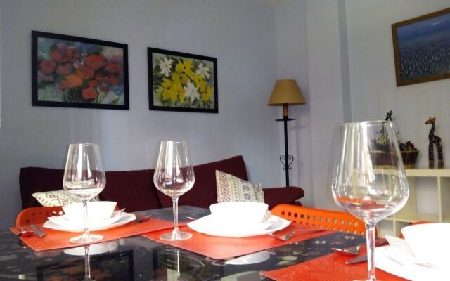 Azahar Apartamentos Medina Center