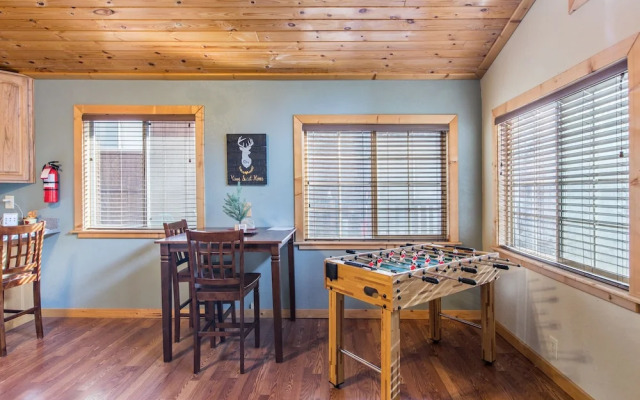 Moonridge Charmer - 2 Br Home