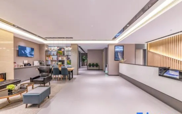 Home Inn Business Hotel (Renmin Road Gaoxin Wuyue Plaza Branch)