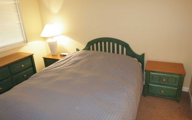 ResortQuest at Marketplace Lodge