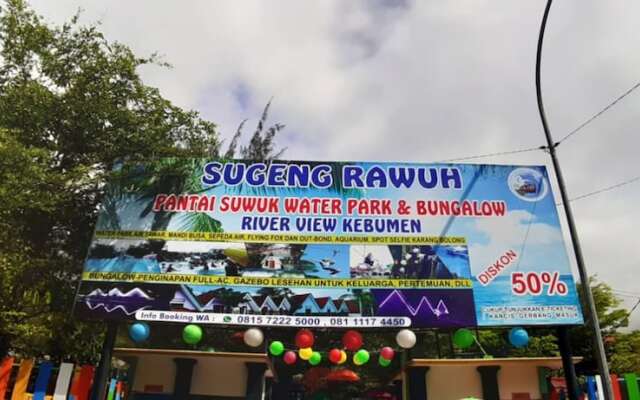 Pantai Suwuk River View Bungalow