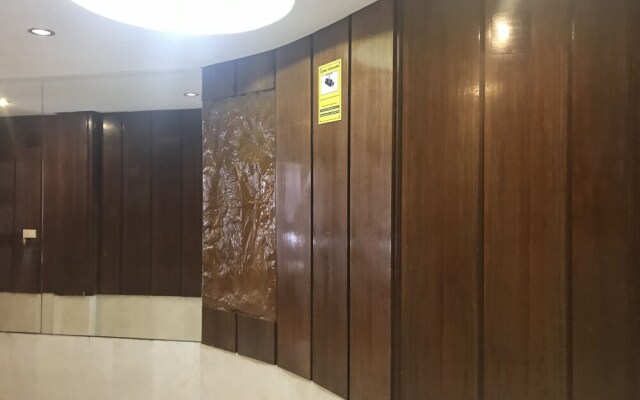 Homely Apartments El Paseo