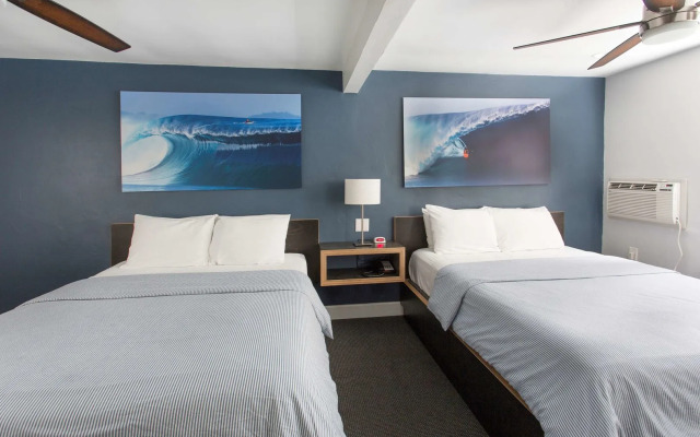 Beach Haven - Near Pacific Beach Park