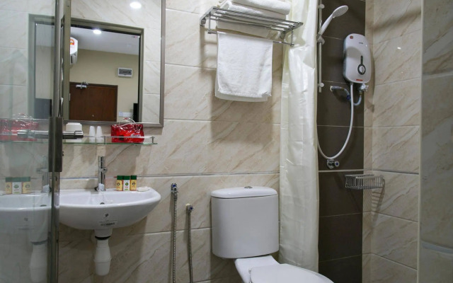OYO Rooms Ampang Star LRT
