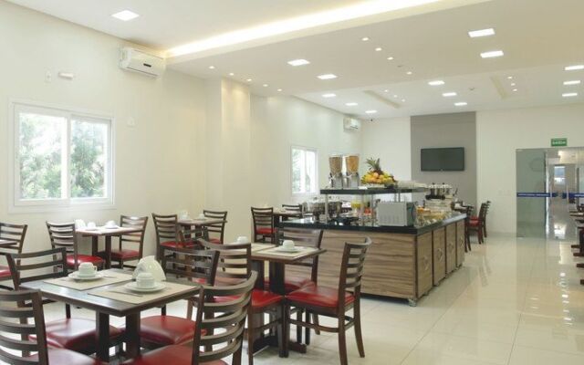 Hotel Tainá - Aeroporto Cuiabá