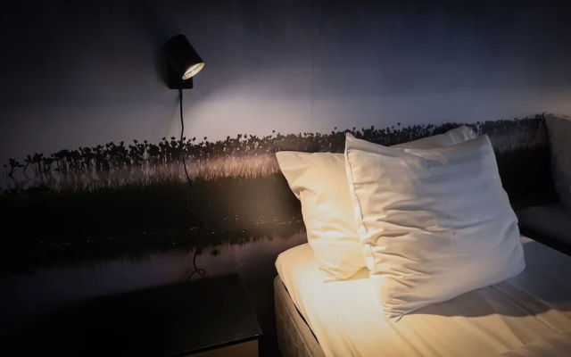 Place to Sleep Hotel Liminka