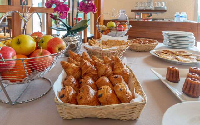 Brit Hotel Castres