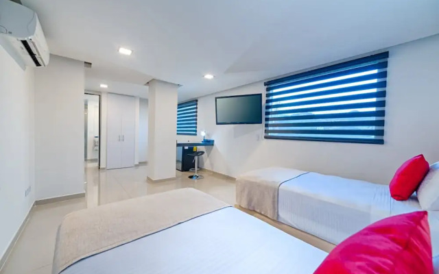 Hotel Blue 66
