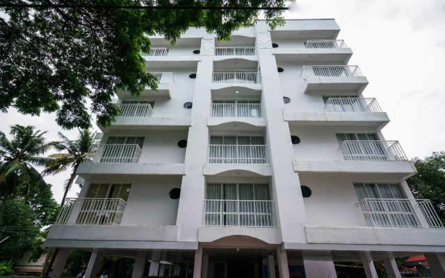 OYO Home 15660 Modern 1BHK