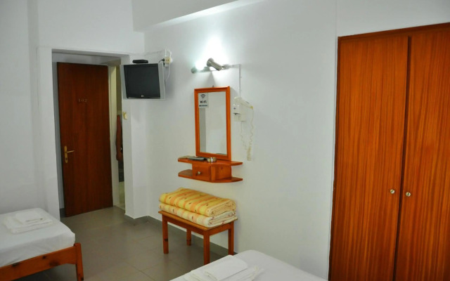 Nora Hotel