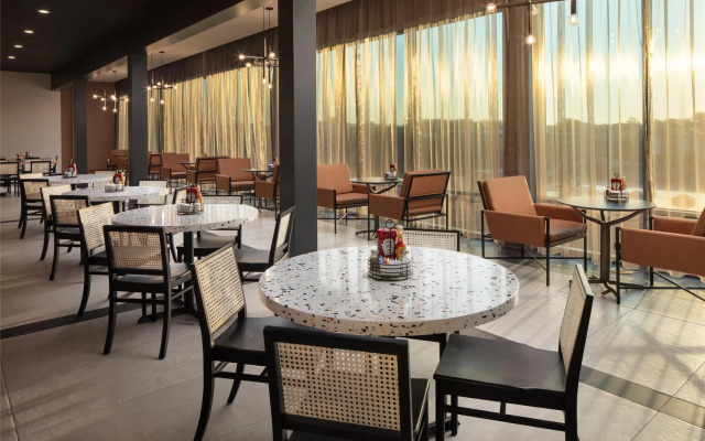 Embassy Suites By Hilton Chattanooga Downtown