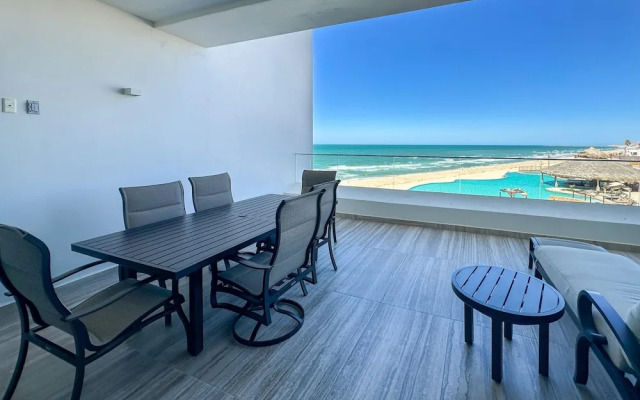 2BR Iconic Oceanfront Escape