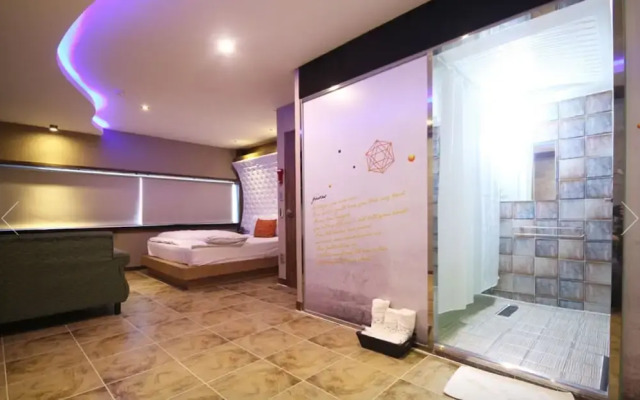 Coope Noman Motel