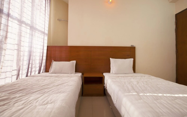 Hotel Bay Marina