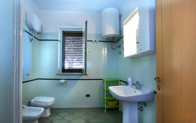 Belvilla by OYO Comfortable Apartment With Pool