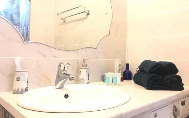 Cozy apartment with Mountain view