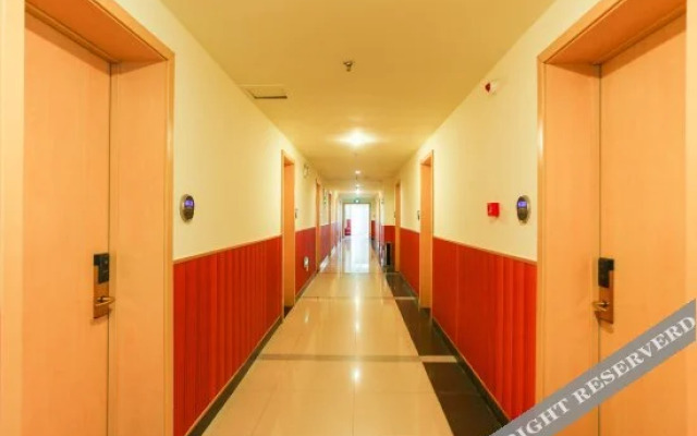 Orange Hotel