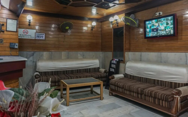 Goroomgo Maharaja Guwahati