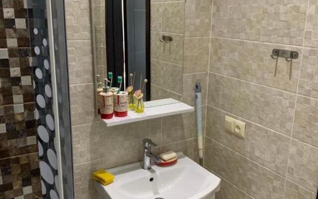 Yalcin star 2 rooms 18 floor